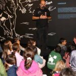 A festa do 1.º aniversário do Museu de Vila do Bispo - Celeiro da História uniu miúdos e graúdos num dia animado por tocadores de «cana rachada».