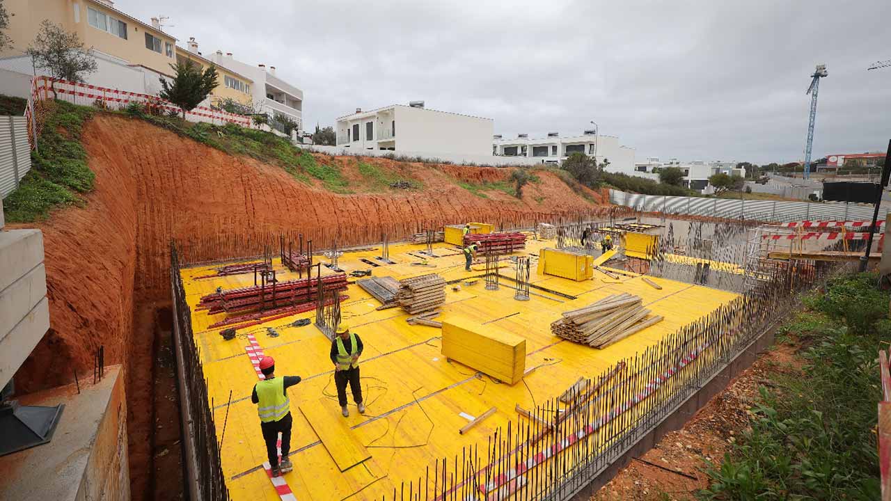 A 2.ª fase do Concurso para Atribuição de Habitações em Regime de Venda a Custos Controlados em Vale de Lagar. em Portimão, está aberta até ao dia 7 de fevereiro.