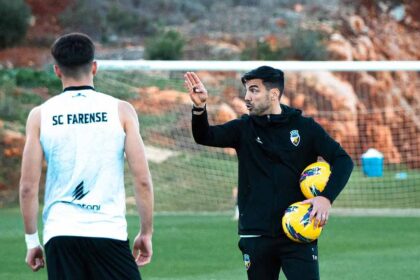 O treinador do Farense afirmou hoje que a sua equipa vai encarar com ambição o jogo de domingo em casa do Santa Clara, da 17.ª jornada da I Liga de futebol, procurando «trazer pontos importantes» para Faro.