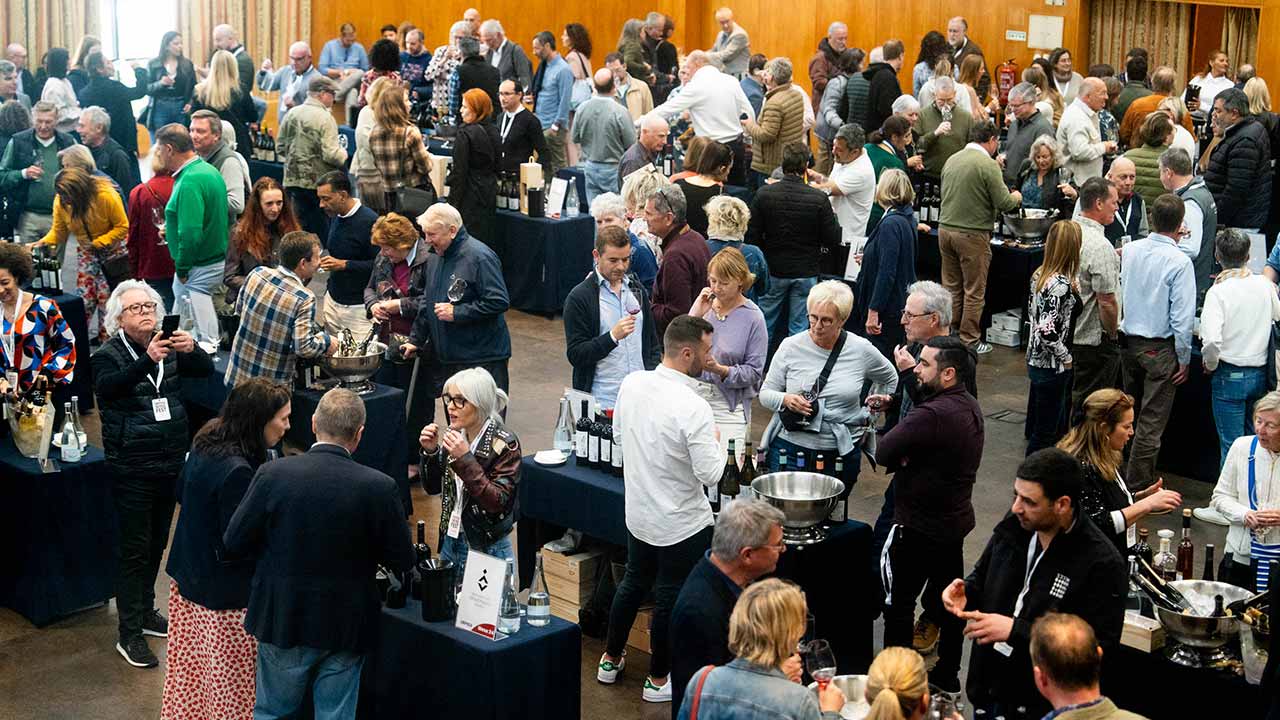 A 2.ª edição do Enóphilo Wine Fest traz a Vilamoura mais de 300 vinhos de norte a sul do país, de cerca de 40 produtores diferentes.