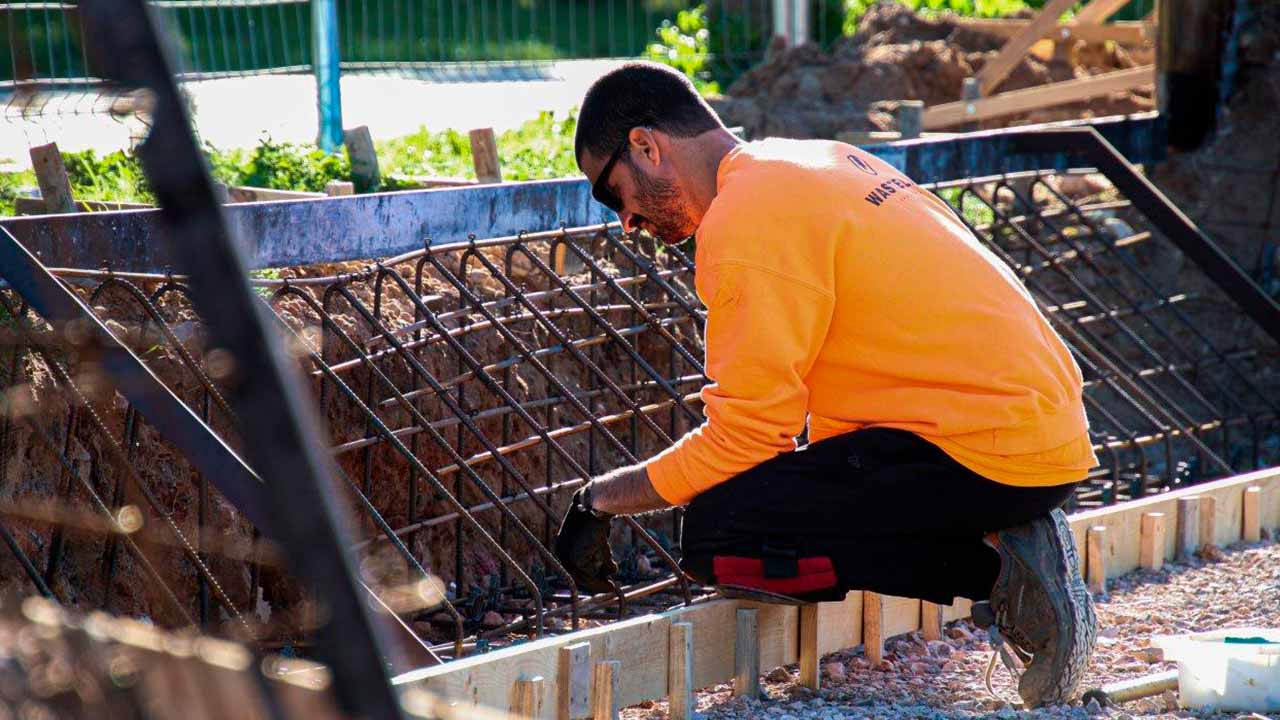 As obras do Skate Park de Vila Real de Santo António, projeto concebido por atletas de diferentes níveis e lançado no Dia Internacional da Juventude, estão a avançar «a bom ritmo».