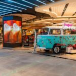 O Aeroporto de Faro conta agora com uma renovada loja da Portugal Duty Free, empresa detida pela ARI e pela ANA | VINCI Airports.
