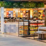 O Aeroporto de Faro conta agora com uma renovada loja da Portugal Duty Free, empresa detida pela ARI e pela ANA | VINCI Airports.
