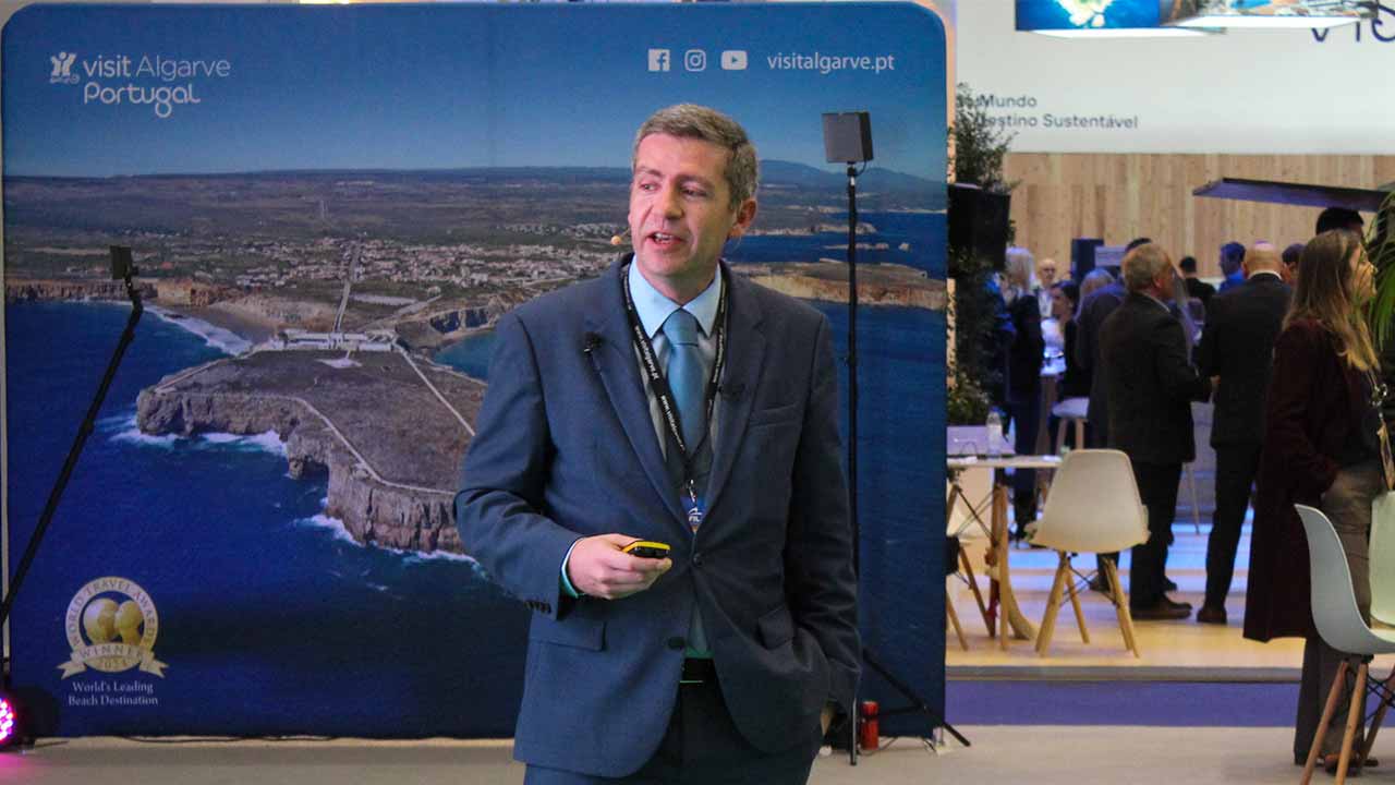 André Gomes, presidente do Turismo do Algarve, revelou esta tarde na BTL, em Lisboa, que a efeméride dos 55 anos da instituição será celebrada em toda a região, de 18 de março a 27 de setembro.