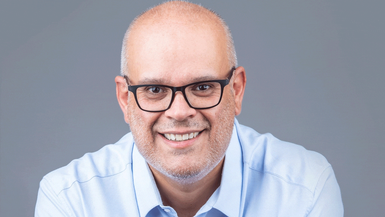 O PSD acaba de anunciar o candidato à Câmara Municipal de Lagoa para as próximas eleições: Paulo Serra, que define como priorisades a habitação, a mobilidade urbana e o Rio Arade.