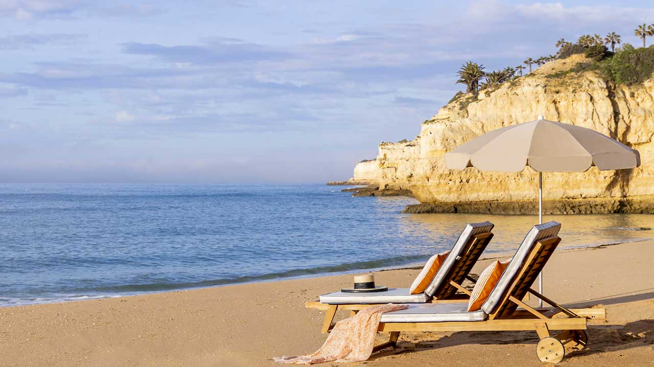 Emblemática unidade reabre nesta Páscoa em Armação de Pêra com uma nova identidade: Vilalara Grand Hotel Algarve.