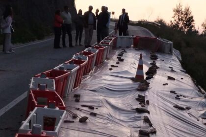 A AMAL pede uma solução «imediata, definitiva, inadiável» para o problema do corte da Estrada Nacional (EN)120, na zona de Odeceixe, Aljezur.
