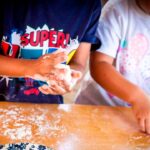 Dezenas de crianças e idosos cumpriram a tradição e juntaram-se para assinalar o Dia da Espiga, a Quinta-Feira de Ascensão, em Albufeira.