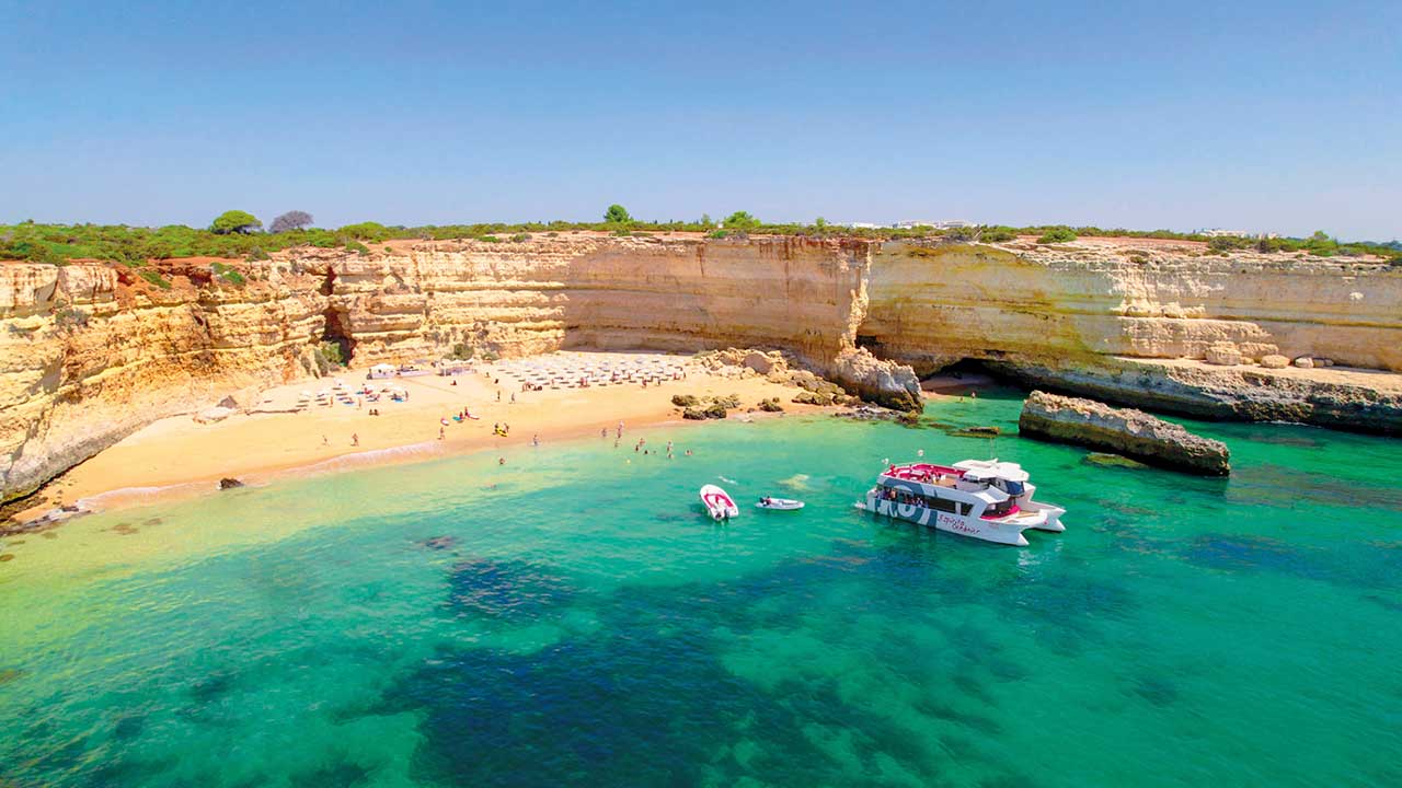 A AlgarExperience – Enjoy the Sea anuncia entrada da Lince Capital enquanto investidor estratégico e aposta no reforço do turismo marítimo no Algarve.