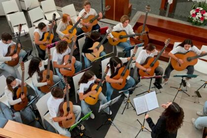 A Associação de Guitarras do Algarve vai receber um apoio de 3.500 euros por parte do município de Aljezur, destinado ao Projeto Orquestra Juvenil.
