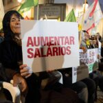 Catarina Marques, cabeça de lista da CDU pelo Algarve, disse ontem num comício em Faro que «é preciso e é possível recuperar o deputado» comunista eleito pela região.