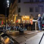 Catarina Marques, cabeça de lista da CDU pelo Algarve, disse ontem num comício em Faro que «é preciso e é possível recuperar o deputado» comunista eleito pela região.
