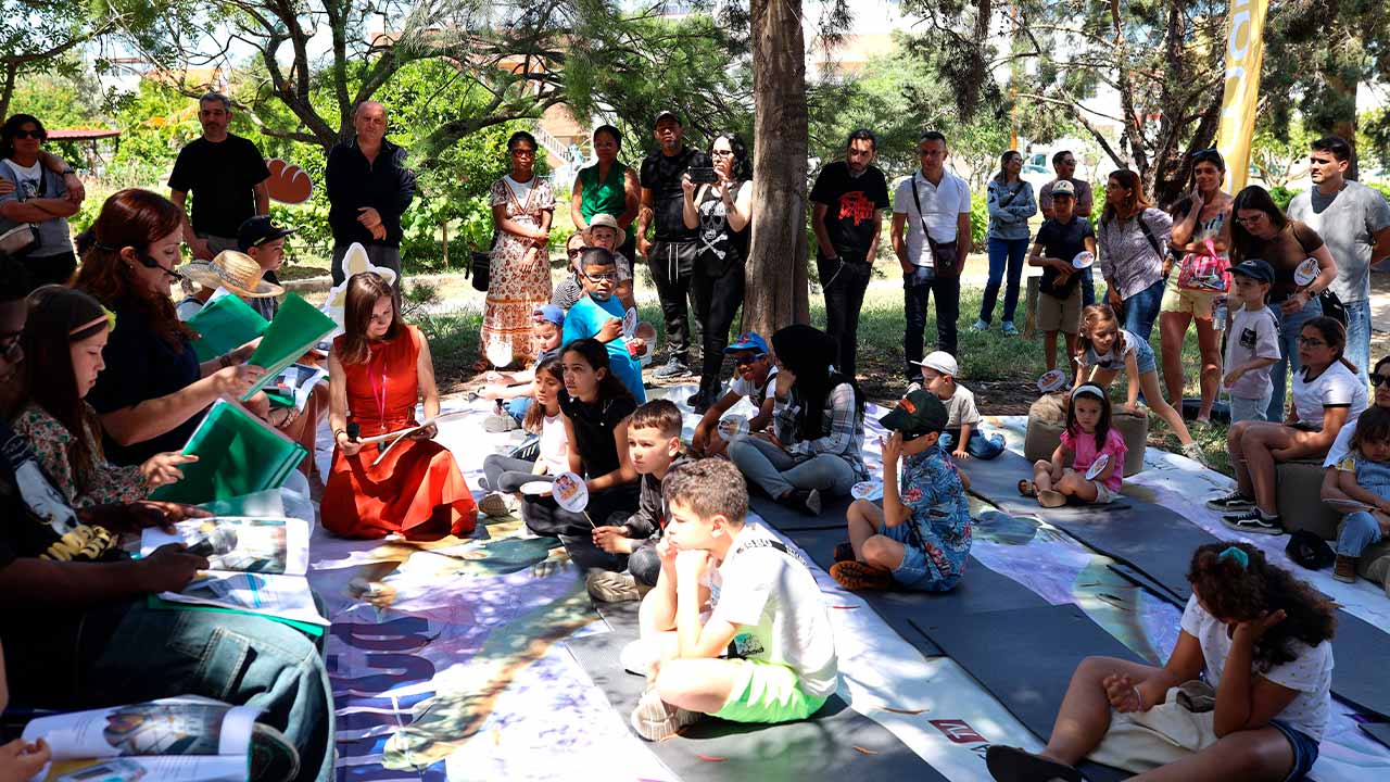 «A Incrível Batalha: Marafada vs Aterropólix» é o novo livro infantil da EMARP, inspirado na separação dos restos de comida e apresentado no Dia Mundial da Reciclagem.