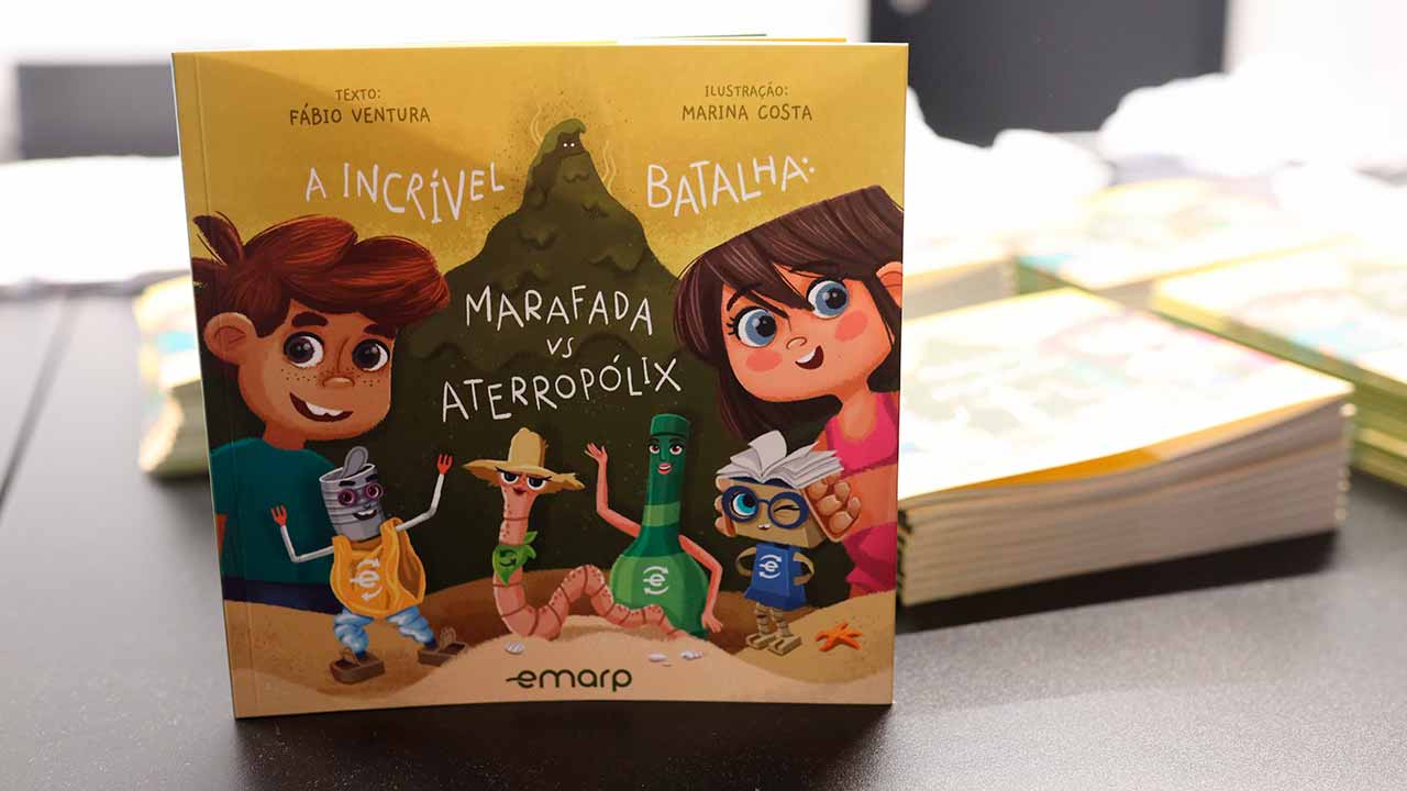 «A Incrível Batalha: Marafada vs Aterropólix» é o novo livro infantil da EMARP, inspirado na separação dos restos de comida e apresentado no Dia Mundial da Reciclagem.