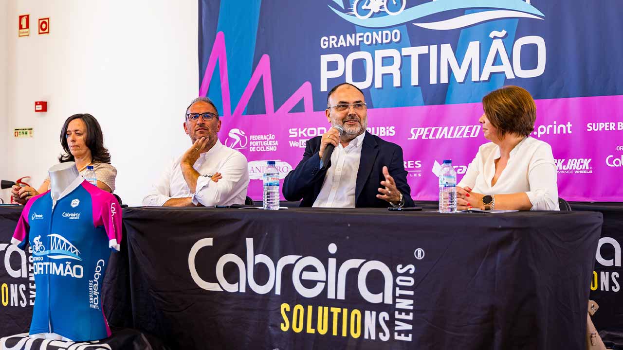 A seis meses da realização da festa do ciclismo amador «Granfondo Portimão 2025», com data marcada para novembro, somam-se já 800 inscrições.