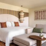 Chama-se Kimpton Atlântico Algarve, é o primeiro hotel da marca a inaugurar no país e conta com 149 quartos e suítes, além de várias opções gastronómicas e um Wellness Club.