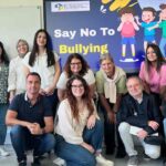 Docentes de diversos países europeus estiveram no Agrupamento de Escolas Dr. Francisco Fernandes Lopes (AEFFL), em Olhão, para conhecer as metodologias anti-bullying e os trabalhos realizados sobre a temática.