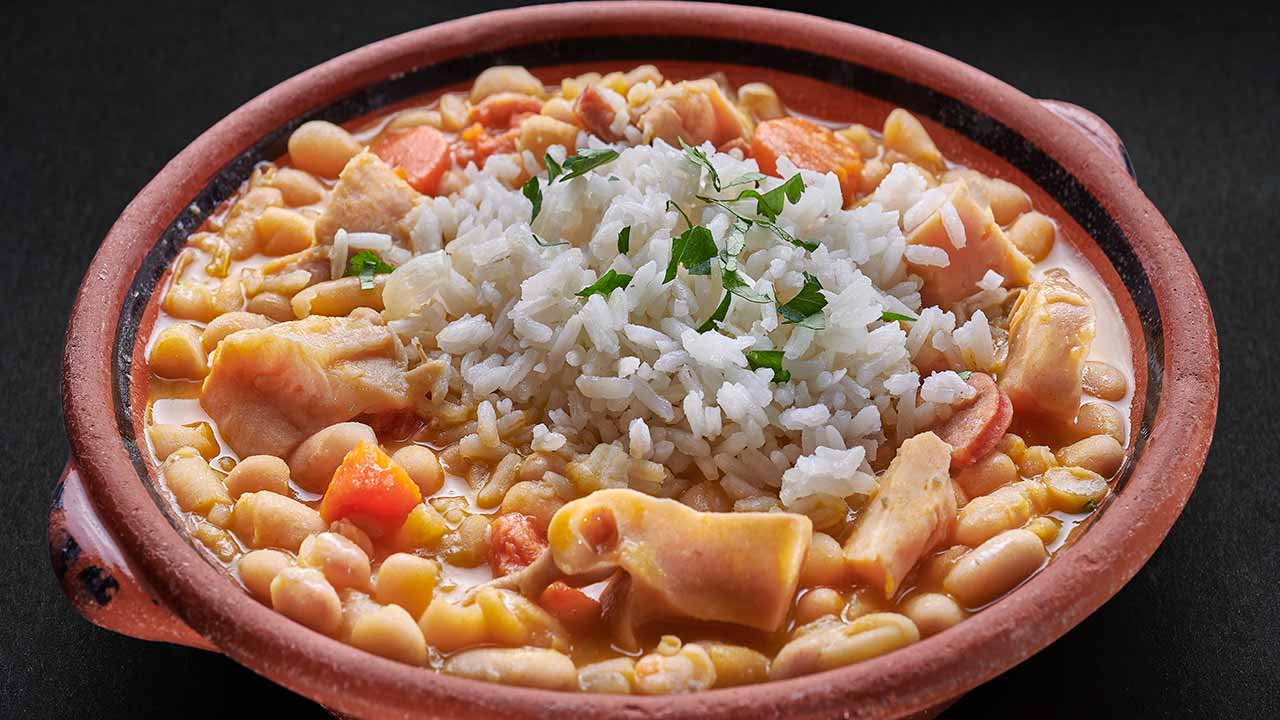 O barlavento fez um roteiro gastronómico pelos restaurantes mais icónicos de Silves, onde se respira a tradição e paladares da terra.