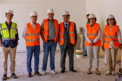 Investimento do Plano de Recuperação e Resiliência (PRR) em escolas do Algarve moderniza infraestruturas e combate abandono escolar.