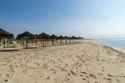 A Praia Fuseta-Mar está oficialmente aberta aos veraneantes, após uma intervenção de reposição de areias concluída pelo município em tempo recorde, a partir de hoje, 7 de junho.