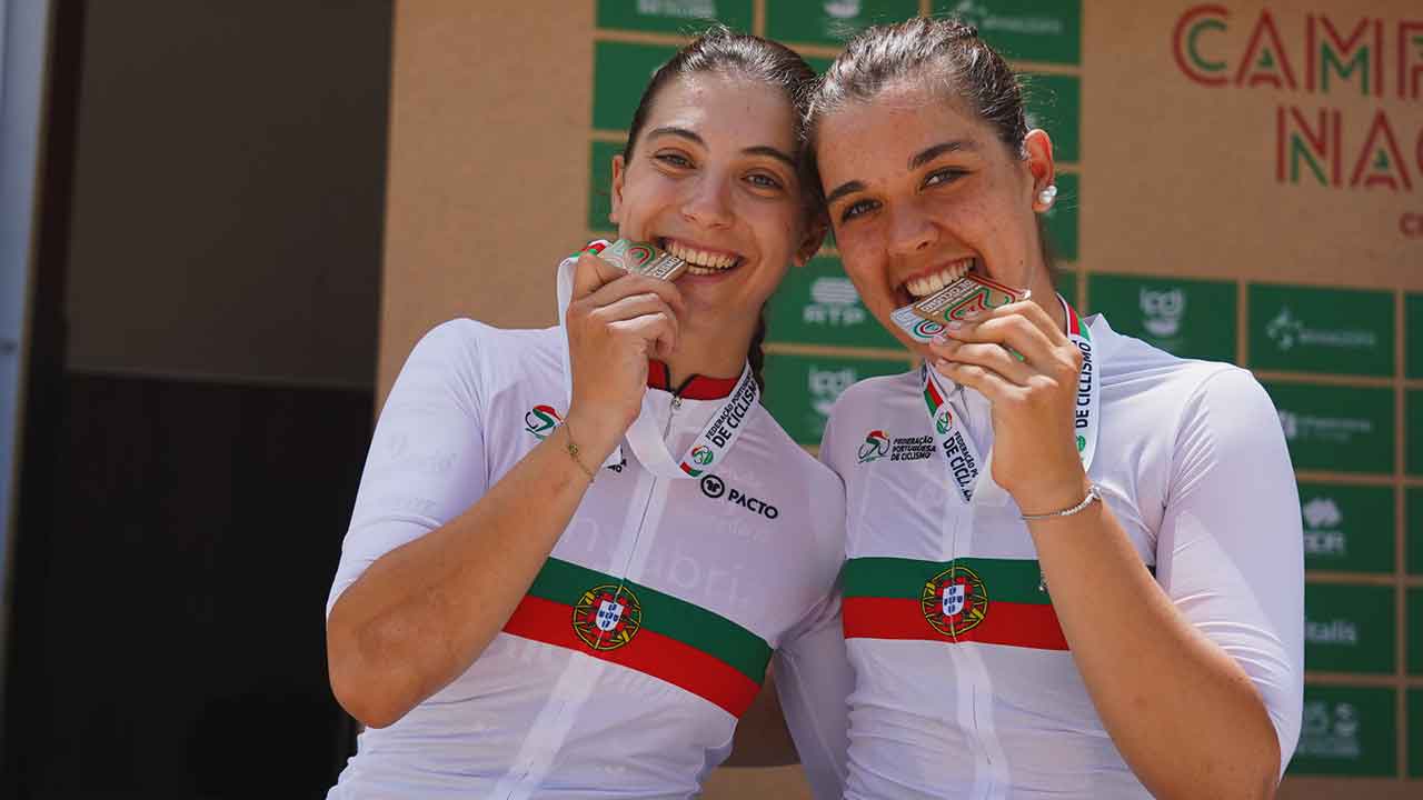 Daniela Campos conquistou o segundo título consecutivo de fundo, ao impor-se num sprint reduzido em Ourém, no final dos 80,3 quilómetros da prova feminina dos Nacionais de ciclismo, no sábado, 28 de junho.