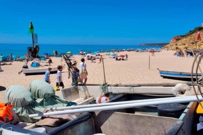 A Festa da Praia da Salema está de regresso, nos dias 2 e 3 de agosto, com destaque para a atuação do grupo proveniente de Sevilha Sangre Flamenca.