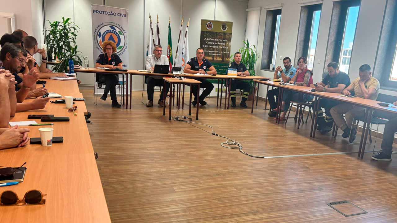 Com o objetivo de reforçar a articulação entre várias entidades de combate a incêndios rurais, Loulé volta a dinamizar reuniões operacionais de defesa da floresta.