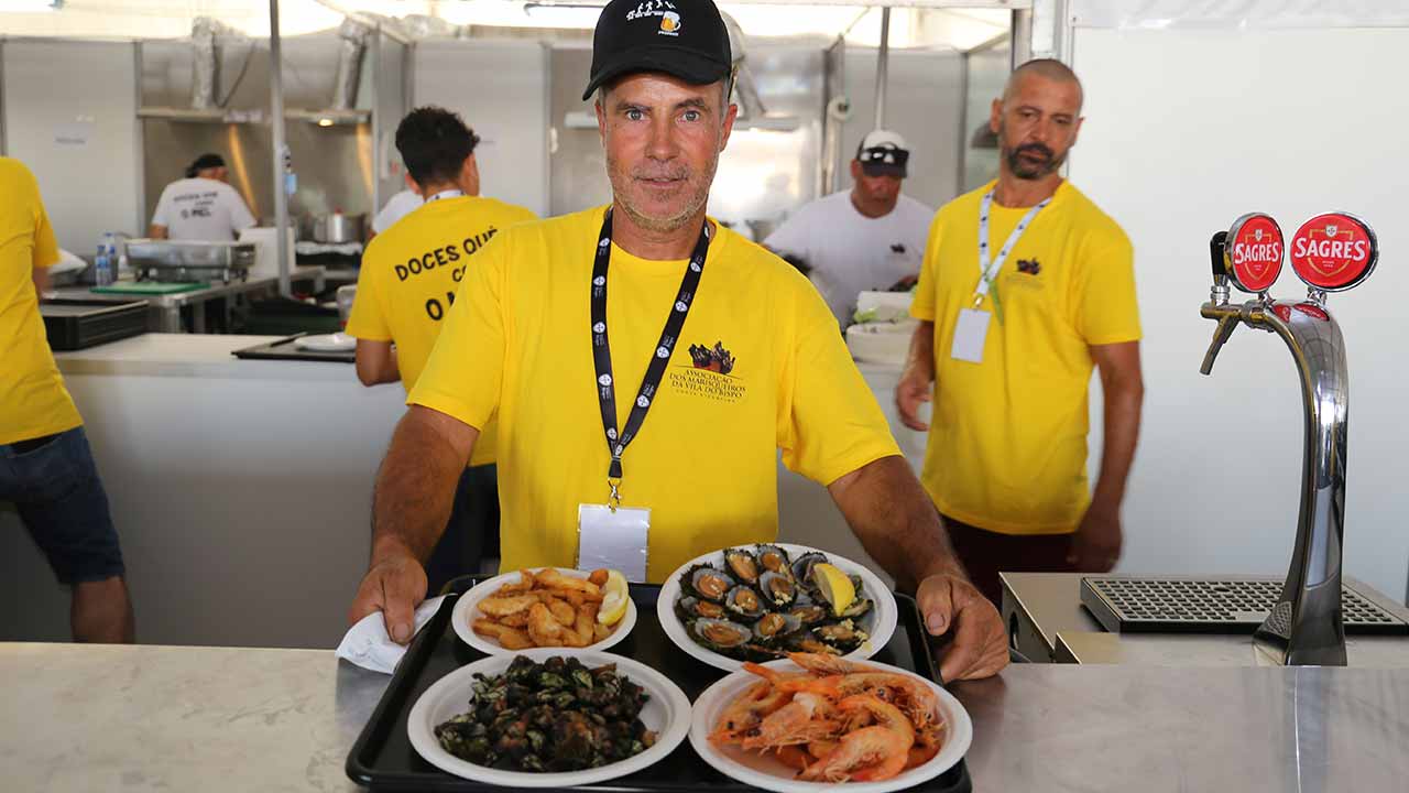 Durante três dias, o Festival do Perceve de Vila do Bispo atraiu mais de sete mil visitantes ao recinto situado junto à Escola Básica de São Vicente.