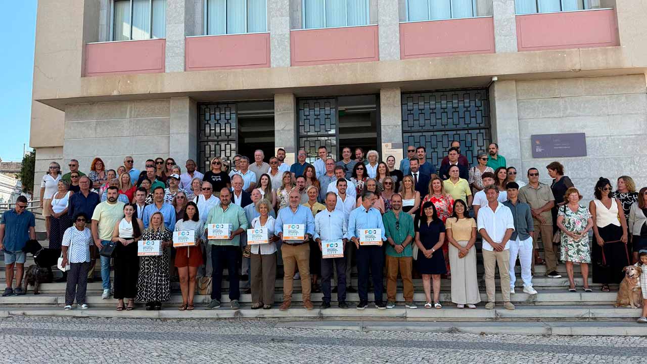 As listas candidatas aos órgãos de Faro da coligação «Faro - Capital de Confiança» às próximas eleições autárquicas já foram entregues em Tribunal.