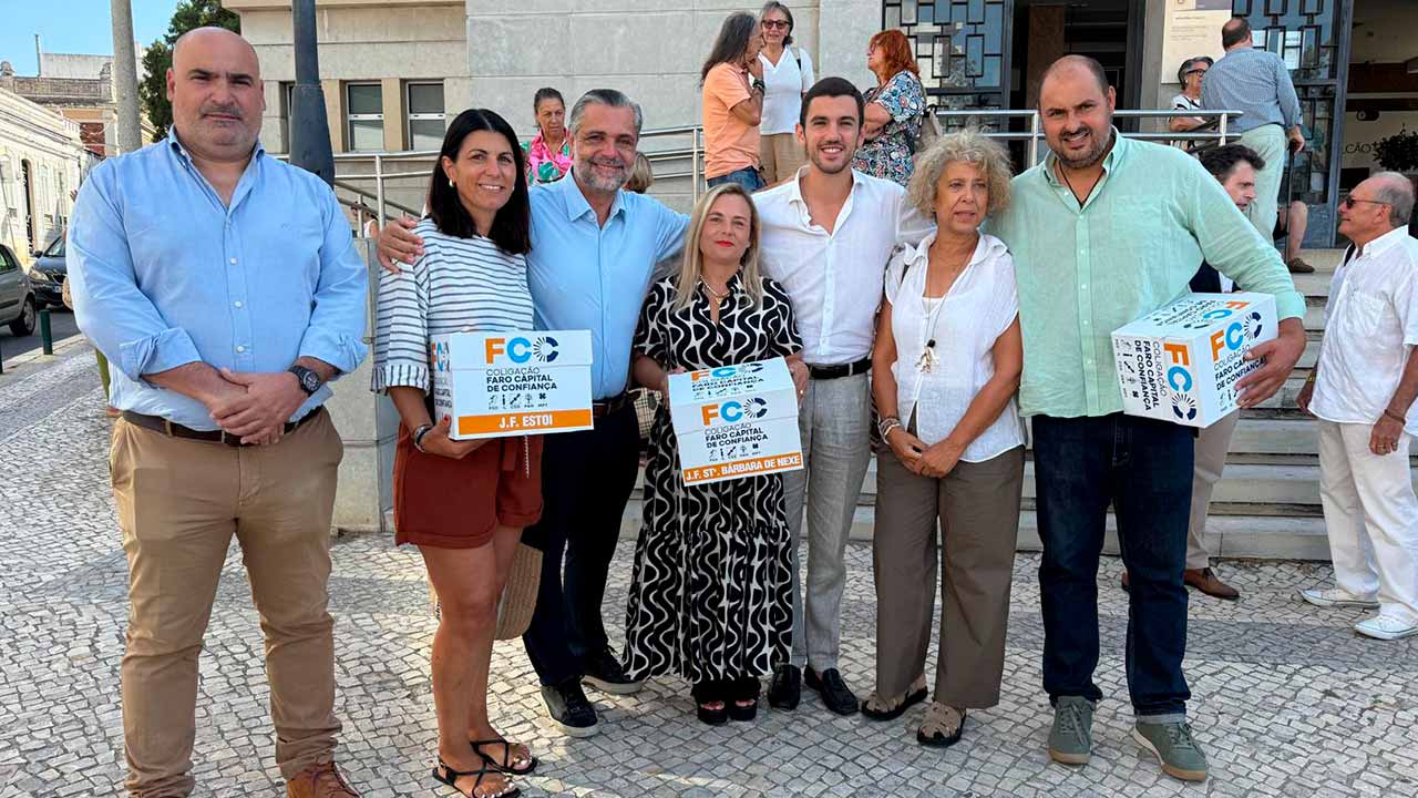 As listas candidatas aos órgãos de Faro da coligação «Faro - Capital de Confiança» às próximas eleições autárquicas já foram entregues em Tribunal.