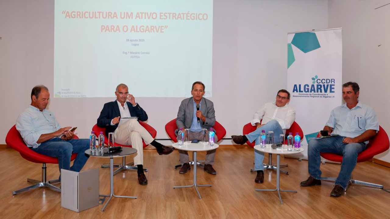 A Comissão de Coordenação e Desenvolvimento Regional (CCDR) do Algarve, apresentou no dia 28 de agosto, no Convento de S. José, em Lagoa, o estudo «O Valor Económico da Agricultura no Algarve», realizado pela Ernst & Young (EY).