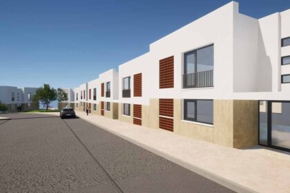 O município de Lagos aprovou uma moção pelo financiamento do governo para a construção de habitação púbica, alertando que apenas recebeu 1 dos 48 milhões de euros previstos.