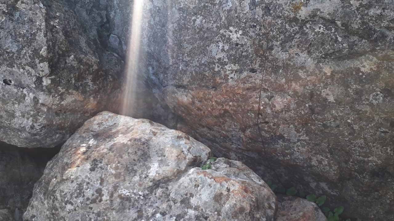 O período de discussão pública para as novas zonas protegidas na Nave do Barão e Gruta de Vale Telheiro, no concelho de Loulé, encontra-se a decorrer.