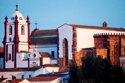 A Sé de Silves vai ser recuperada através de verbas do PRR, tendo o concurso público já sido lançado com o valor base de 1,5 milhões de euros.