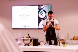 Provas de vinhos, contactos com produtores, palestra, masterclasses e um evento aberto ao público em geral, marcam o 2.º Algarve Wine Session.