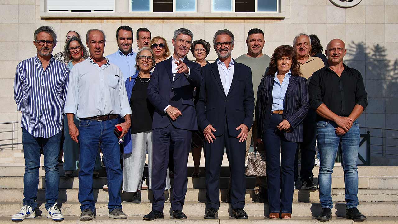 António Miguel Pina, candidato do PS à Câmara de Faro disse hoje querer criar 24 novas salas de jardim-de-infância no concelho, em dois mandatos, caso seja eleito.