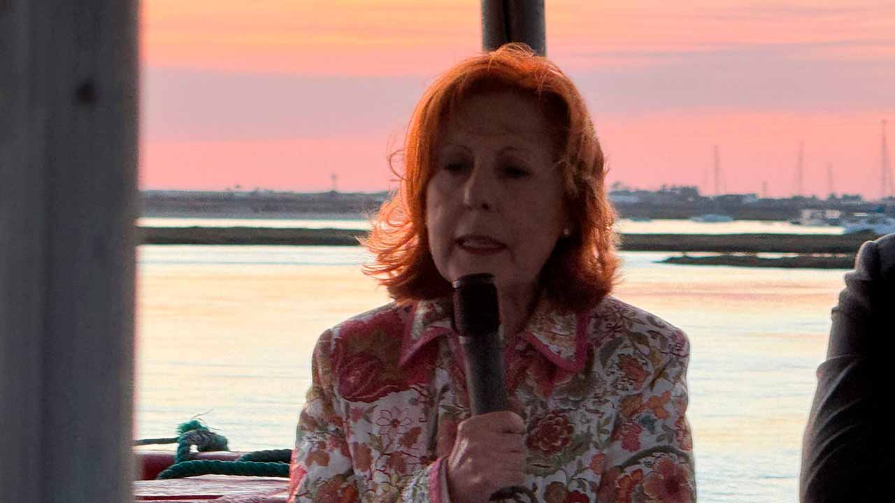 A coligação «Faro Capital de Confiança» uniu-se a Maria da Graça Carvalho para um debate sobre o futuro natural e económico da Ria Formosa.