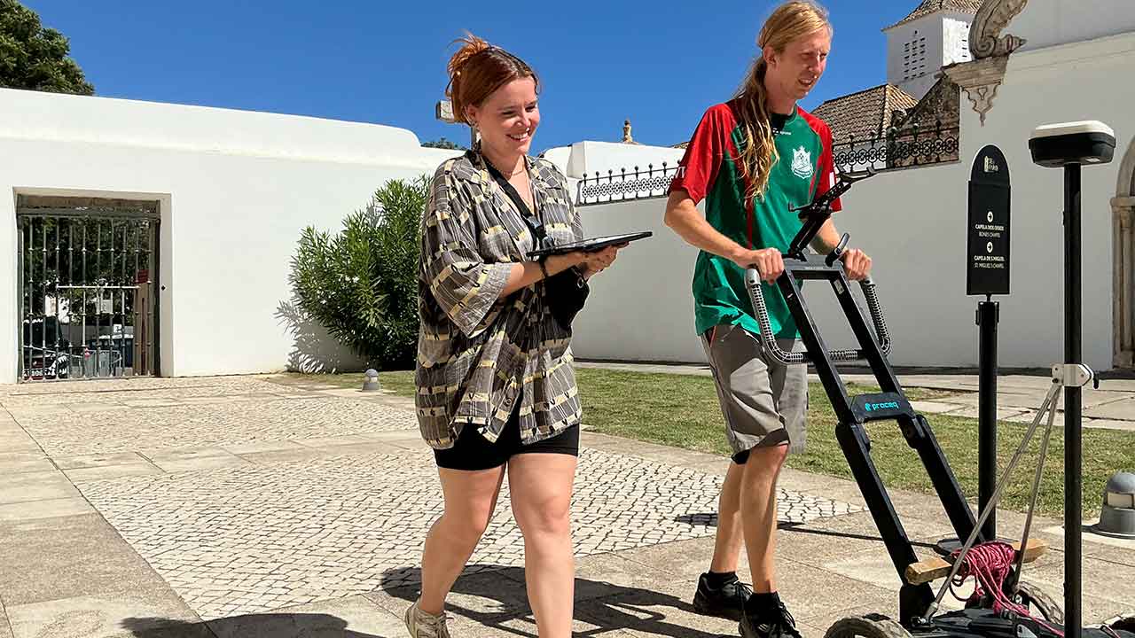 Uma equipa das universidades do Algarve e de Marburgo (Alemanha) confirmou, com recurso a georradar, a localização do templo do fórum romano de Ossonoba junto à Sé de Faro.