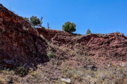 Silves celebrou acordos em Messines que permitem divulgar geossítios de elevado interesse científico e reforçar a candidatura do Geoparque Algarvensis à UNESCO.