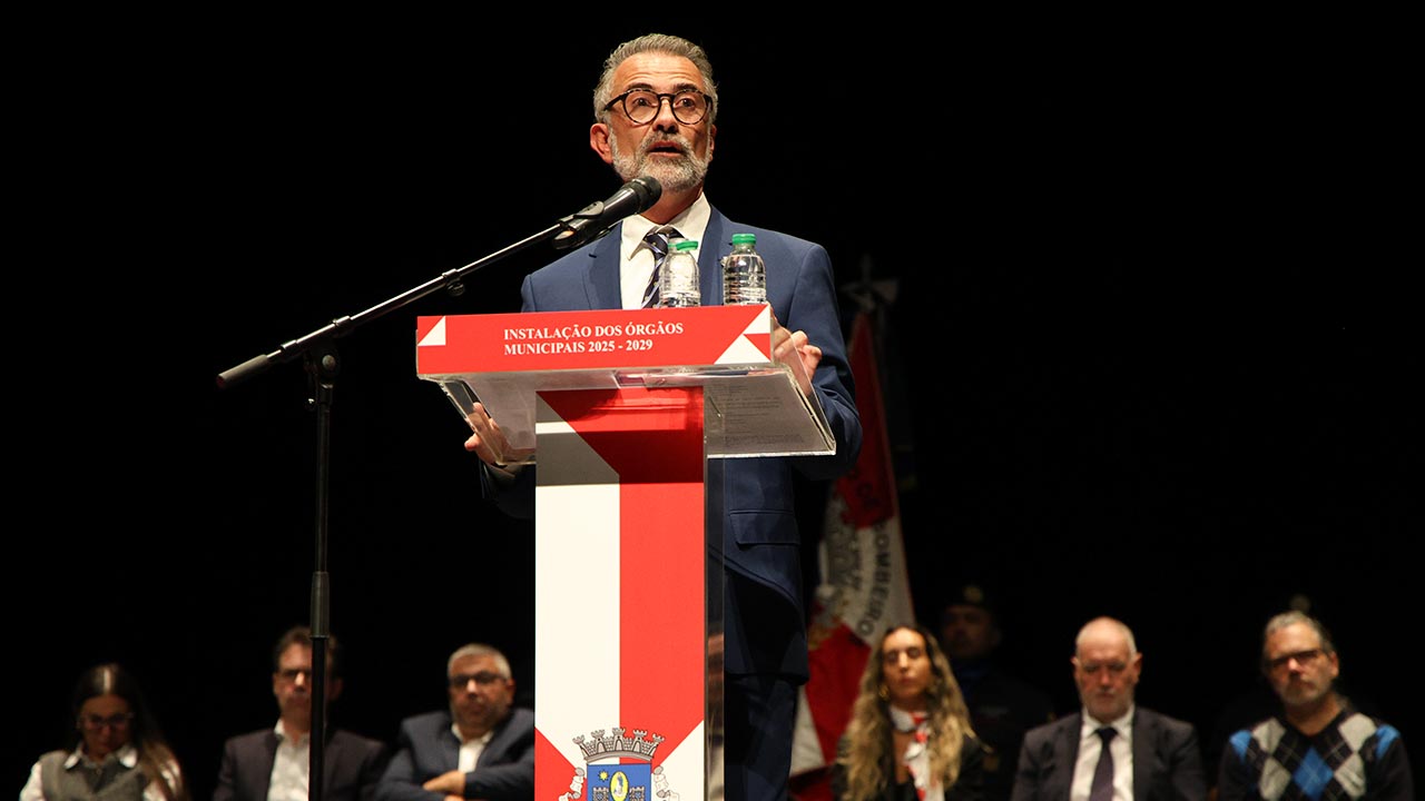 António Miguel Pina, novo presidente da Câmara de Faro, prometeu hoje um mandato pragmático e transparente, com foco e em resultados.