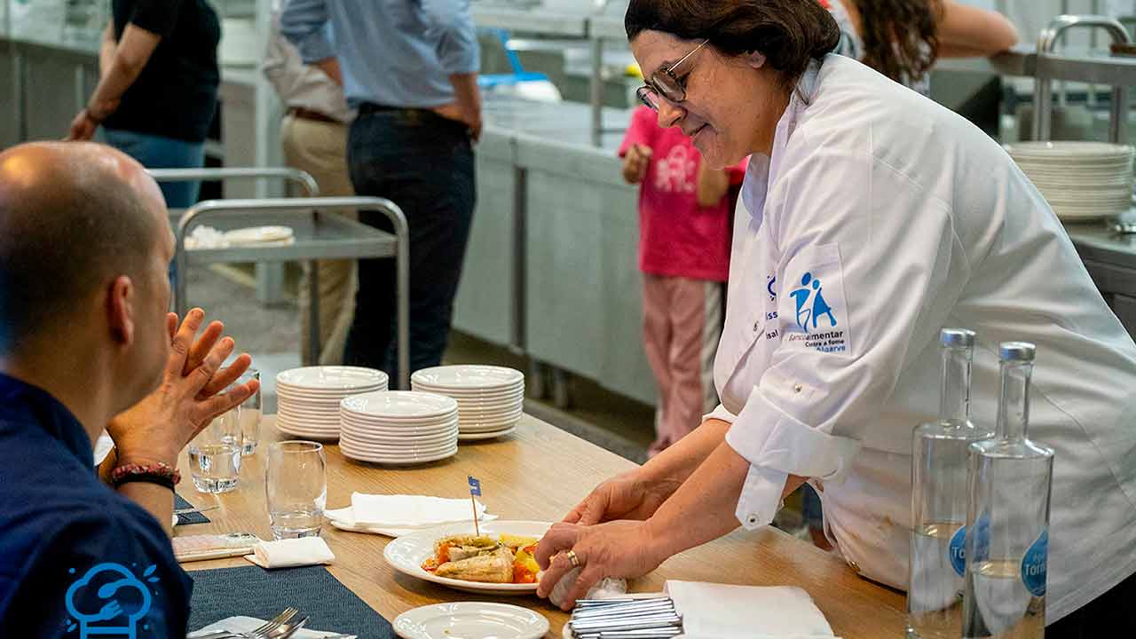 Final do concurso «Missão D’Chef» decorre a 16 de outubro na Escola de Hotelaria e Turismo de Faro e distingue profissionais de IPSS algarvias.
