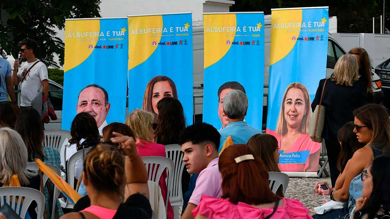 Carla Vieira, candidata à Assembleia Municipal pela coligação «Albufeira é Tua», e Victor Ferraz, candidato à Câmara Municipal, apresentaram-se à comunidade.