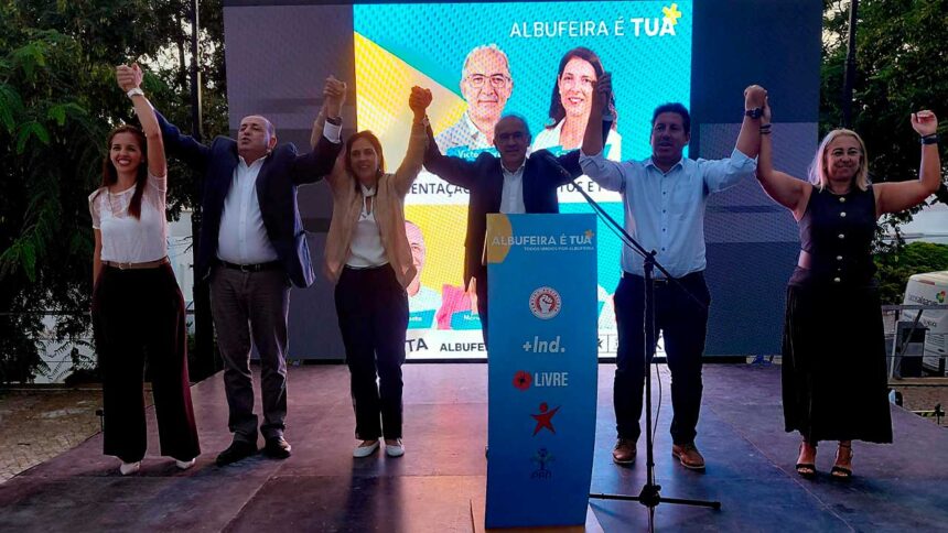 Carla Vieira, candidata à Assembleia Municipal pela coligação «Albufeira é Tua», e Victor Ferraz, candidato à Câmara Municipal, apresentaram-se à comunidade.