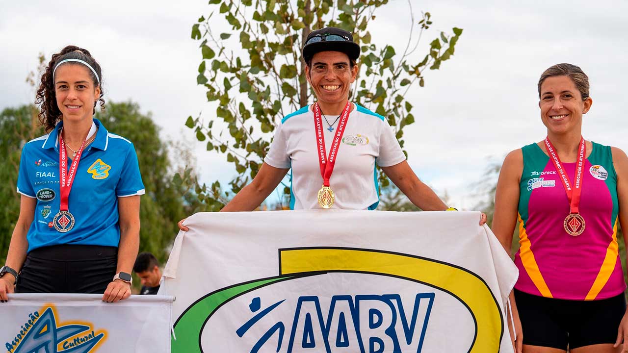 Lagoa acolheu o Campeonato Regional de Corta-Mato no Parque Urbano do Parchal, onde mais de 500 atletas estiveram em competição.