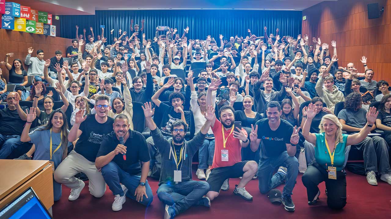 O DevFest Lagos 2025 encerrou «com sucesso, consolidando-se como um dos maiores eventos de tecnologia e inovação do Algarve».