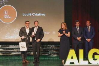 O projeto Loulé Criativo foi reconhecido com a Medalha de Mérito Turístico, pelos serviços prestados que resultaram em benefícios significativos para a atividade turística».