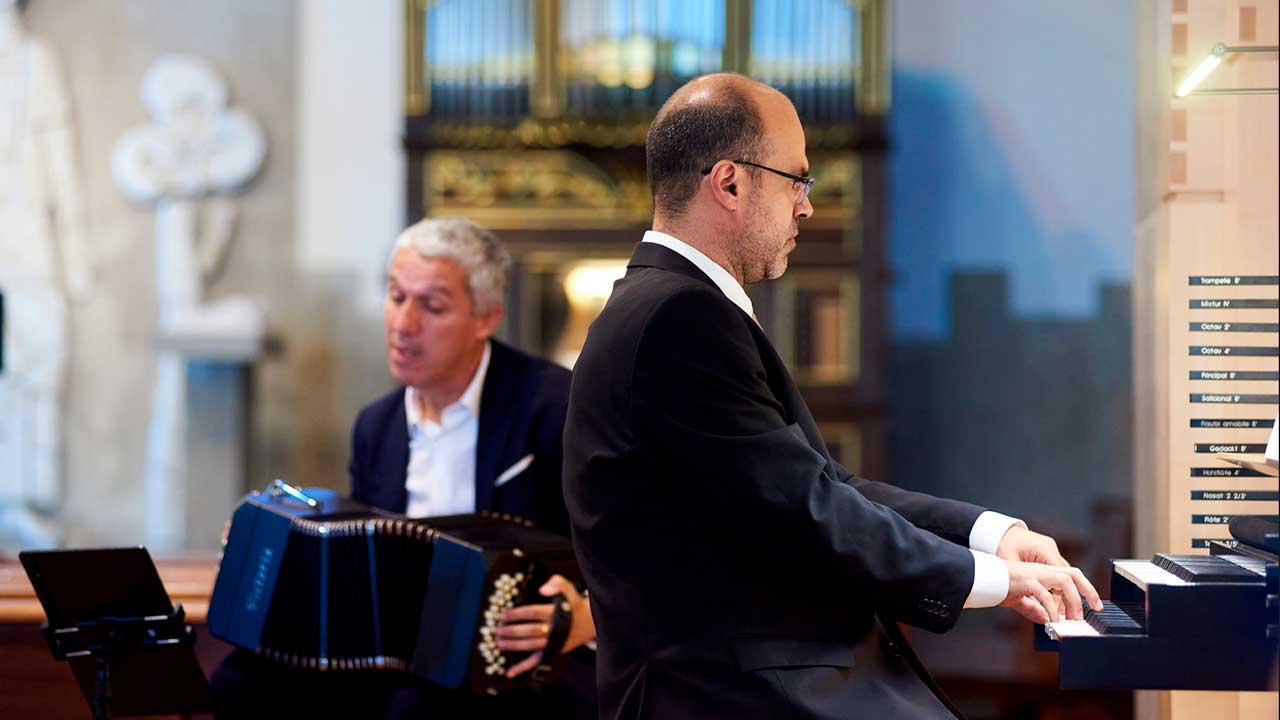 A Igreja Matriz de Portimão recebe o concerto que abre o 18.º Festival de Órgão do Algarve, com o organista Afonso Torres e a trompetista Joana Fernandes.