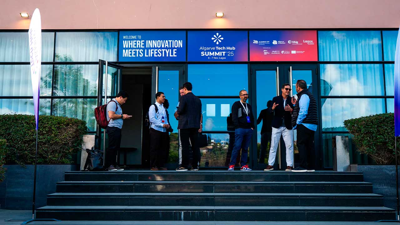 A Algarve Tech Hub Summit 2025 superou as expectativas e juntou mais de 500 pessoas em Lagos com o objetivo de fazer da região um destino tecnológico.