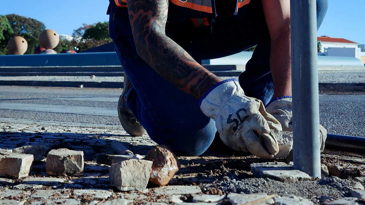 Frente ribeirinha, São Luís e Largo de São Francisco foram as zonas escolhidas para dar início à operação #CuidarFaro que visa requalificar o espaço público.