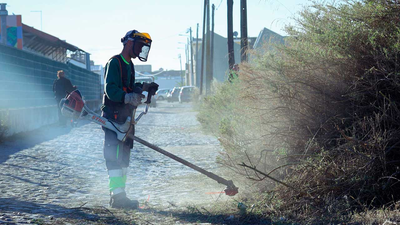 Frente ribeirinha, São Luís e Largo de São Francisco foram as zonas escolhidas para dar início à operação #CuidarFaro que visa requalificar o espaço público.